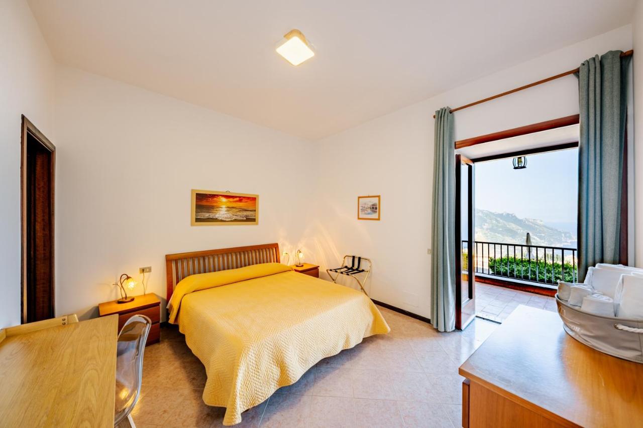 Appartamento Emma In Villa Laura Scala Exteriör bild